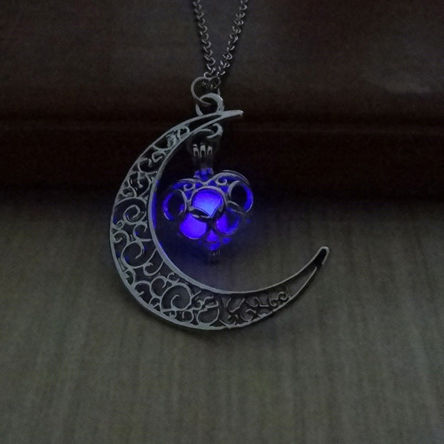 Hollow Moon & Heart Choker Necklace